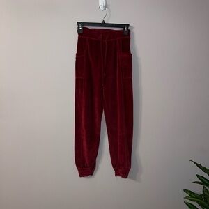 Red velvet sweat pants with side pockets Everlast XS